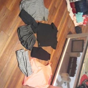 Leggings and shirt bundle~EUC